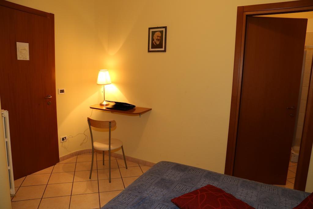 Camere Helios San Giovanni Rotondo Eksteriør bilde